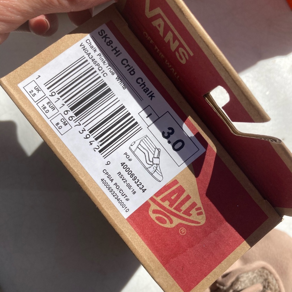 Crib shoes